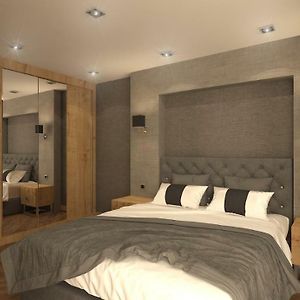 La Boutique Hotel&Suites